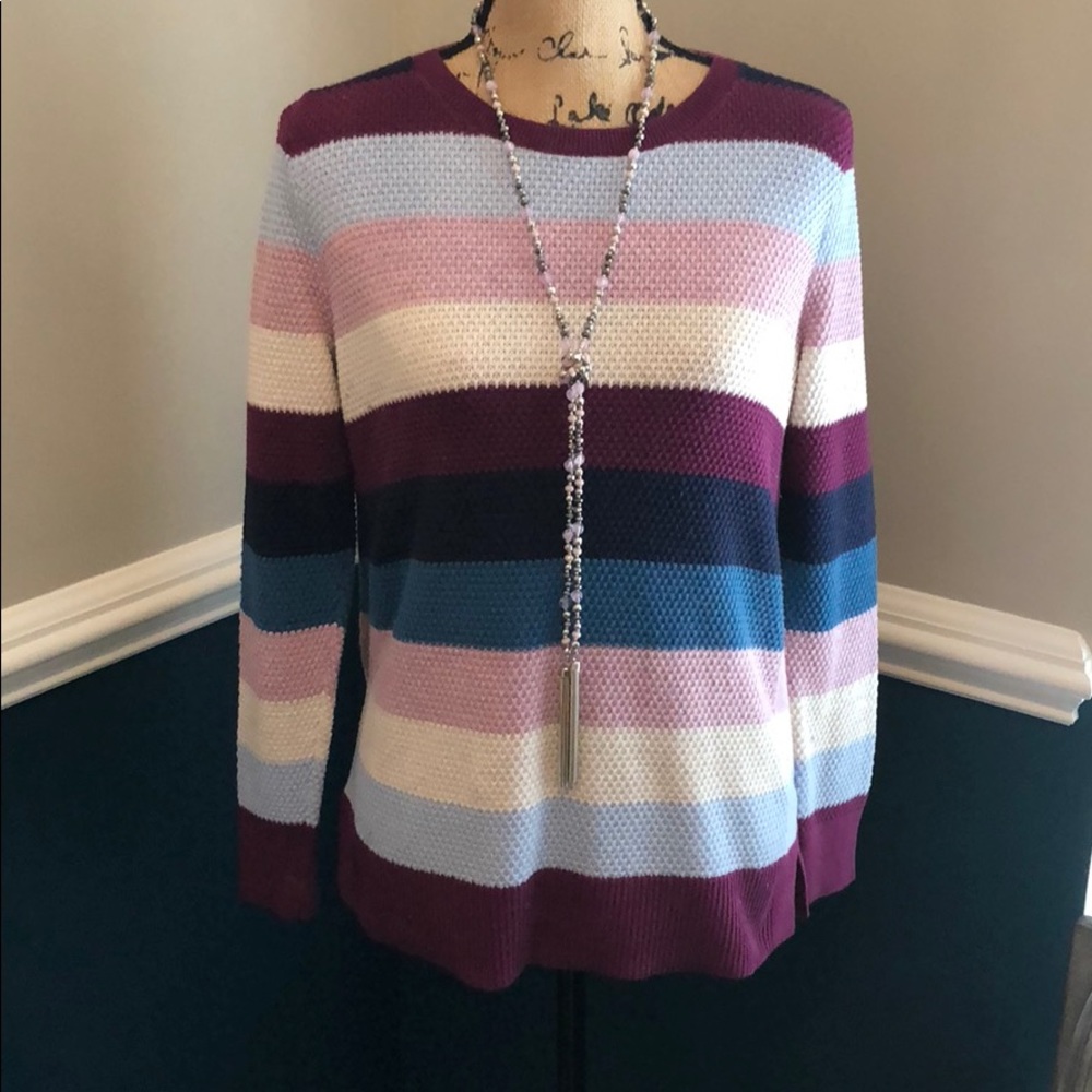 GAP Sweater